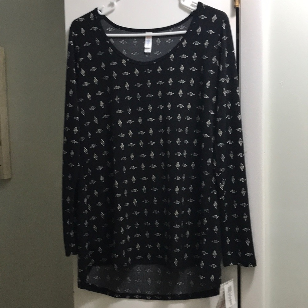 NWT LuLaRoe Lynnae in Medium